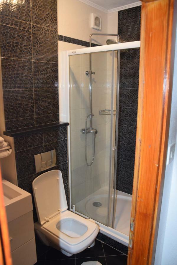 Apartman Linda 1 Baška Voda Exterior foto